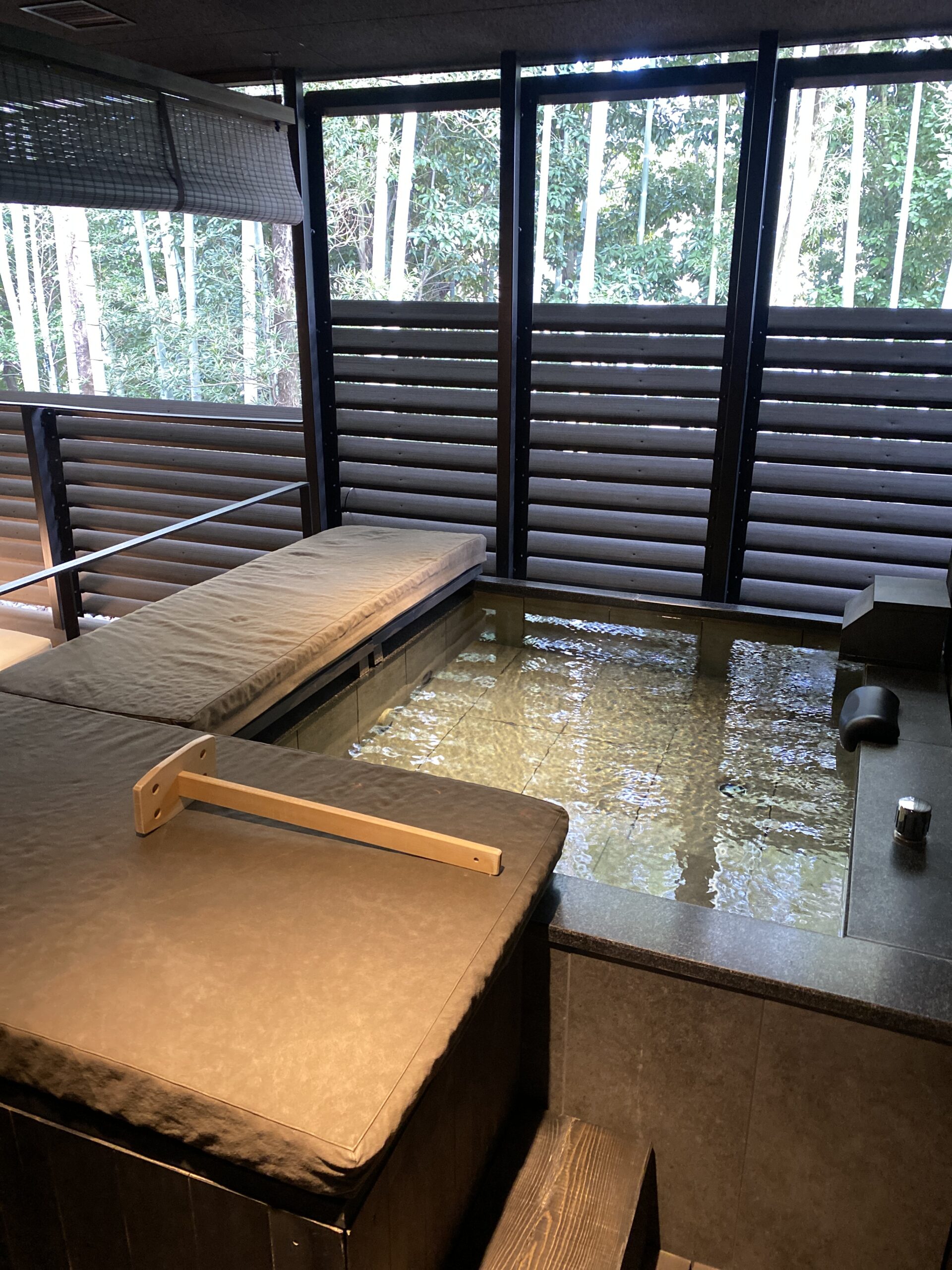 ふふ奈良の客室露天風呂(天然温泉)