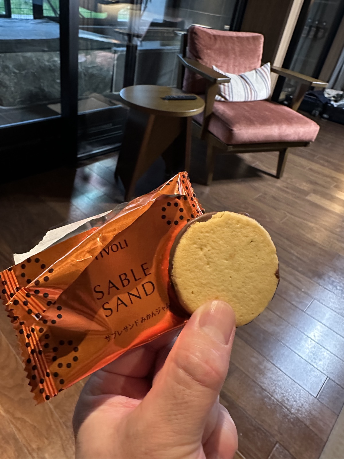 ふふ箱根 ウェルカム菓子 SABLE SAND